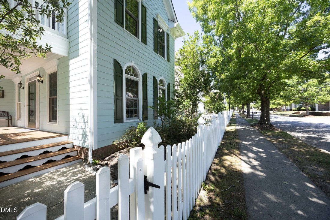 House in Cary, North Carolina, United States 2 - 18158422