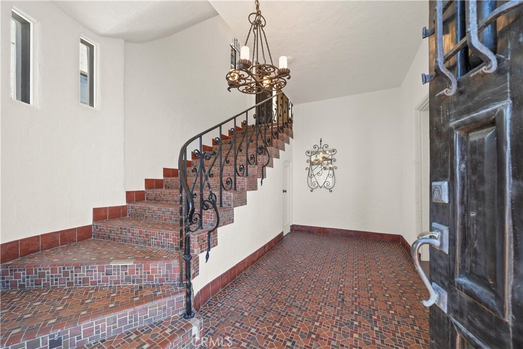 House in Signal Hill, California, United States 4 - 17924690