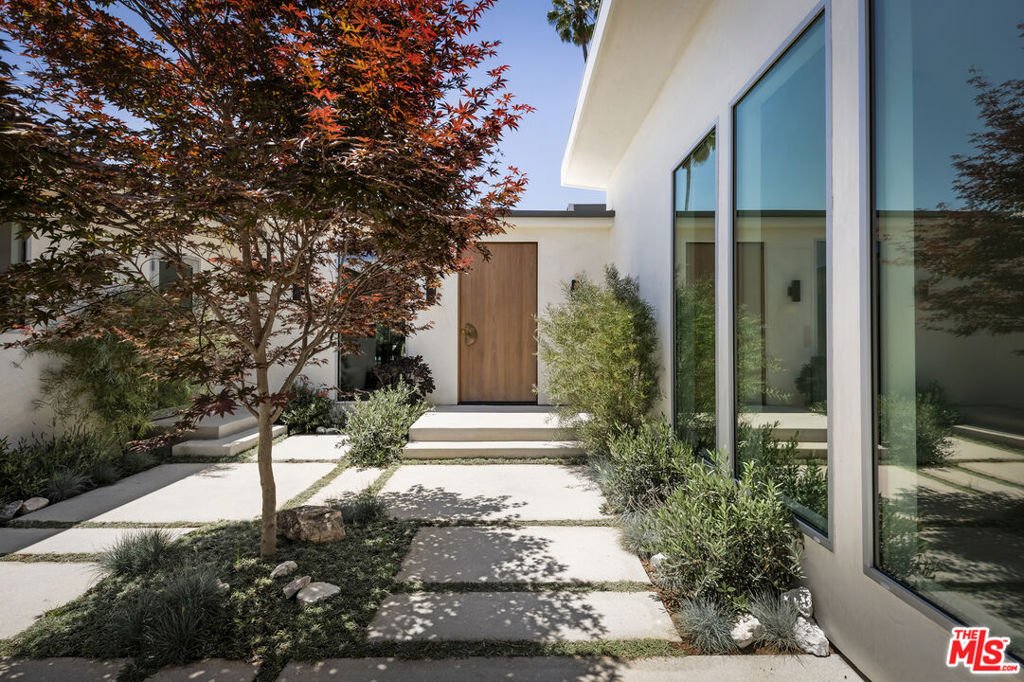 House in Los Angeles, California, United States 5 - 18159557
