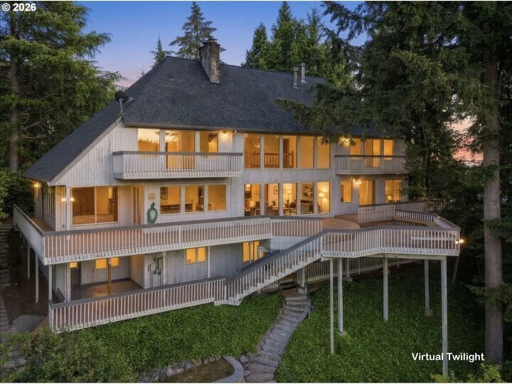 House in Lake Oswego, Oregon, United States 3 - 18168452