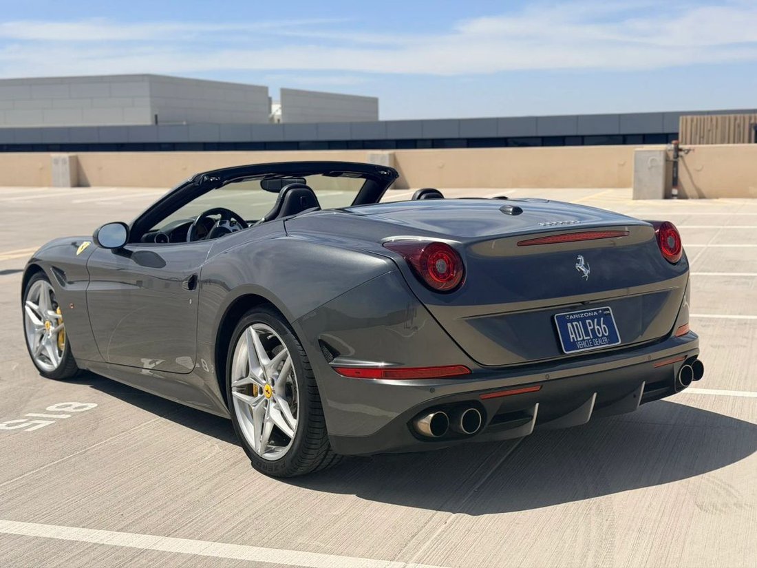 Cabriolet in Scottsdale, AZ, United States 3 - 18157073