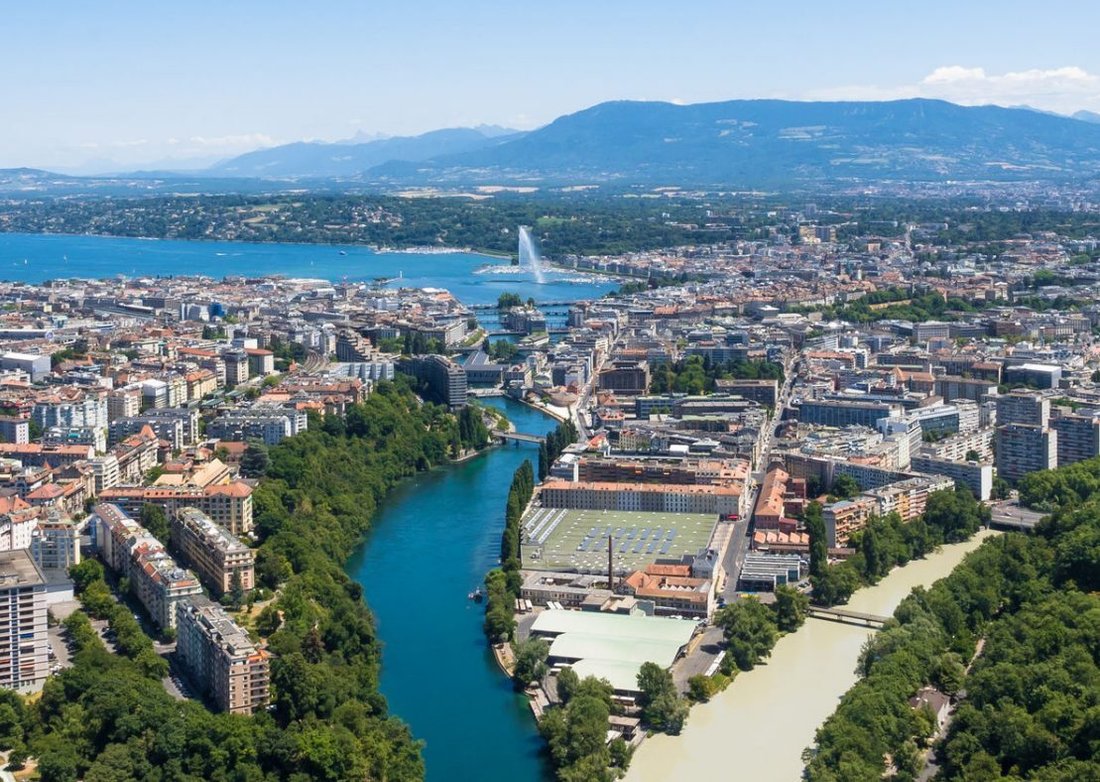 Apartment in Ouest, Saint-Genis-Pouilly, France 4 - 12849252
