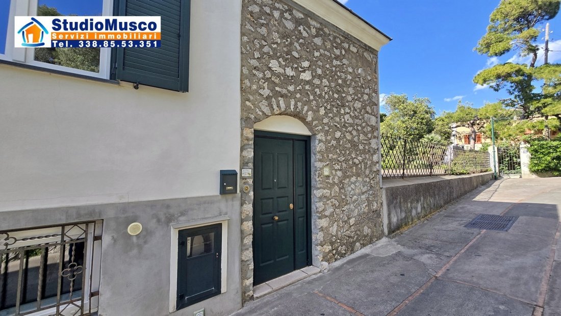 Villa in Capri, Campania, Italy 2 - 18170141