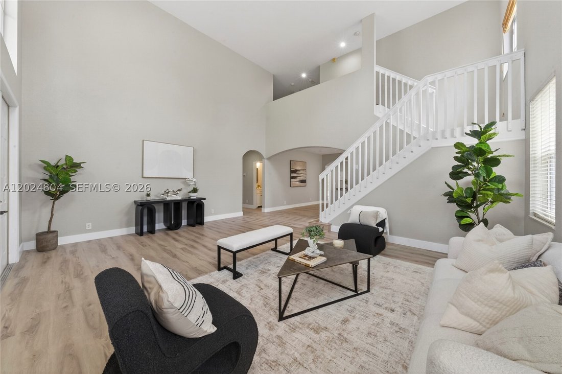 House in Weston, Florida, United States 5 - 18082589