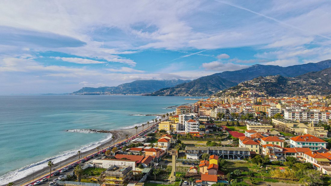 Apartment in City Center, Ventimiglia, Liguria 1 - 18160666