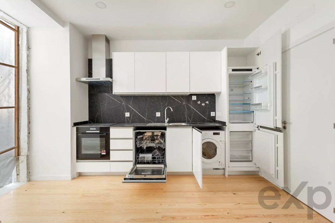 Apartment in Sao Vicente, Lisbon, Portugal 5 - 18156272
