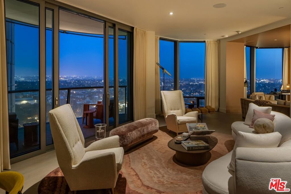 Condo in Los Angeles, California, United States 1 - 18159529