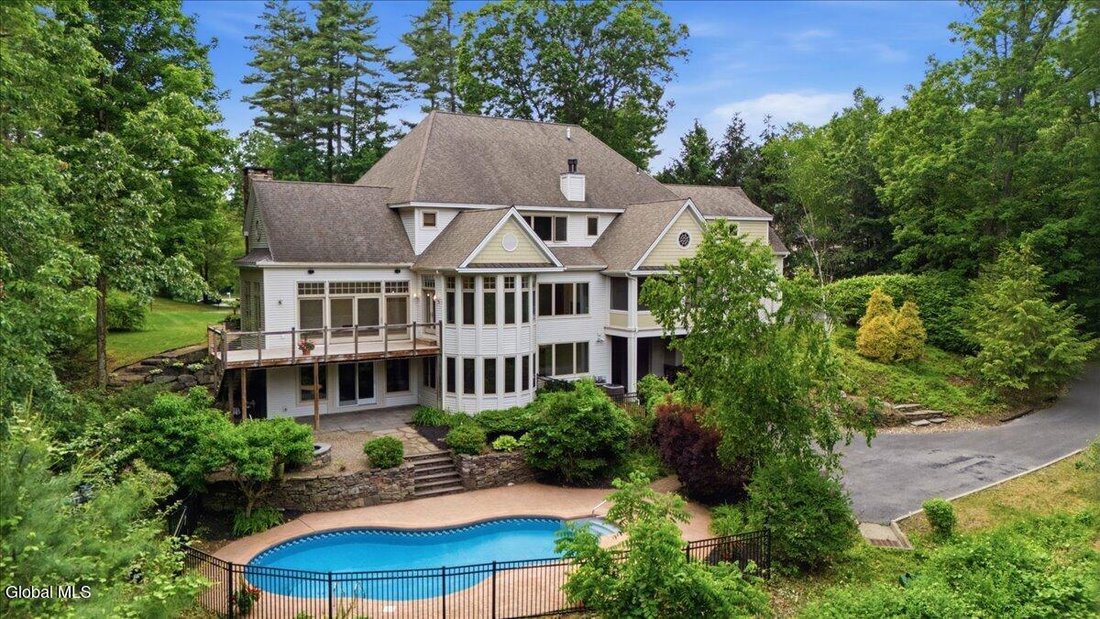 House in Saratoga Springs, New York, United States 3 - 18165140