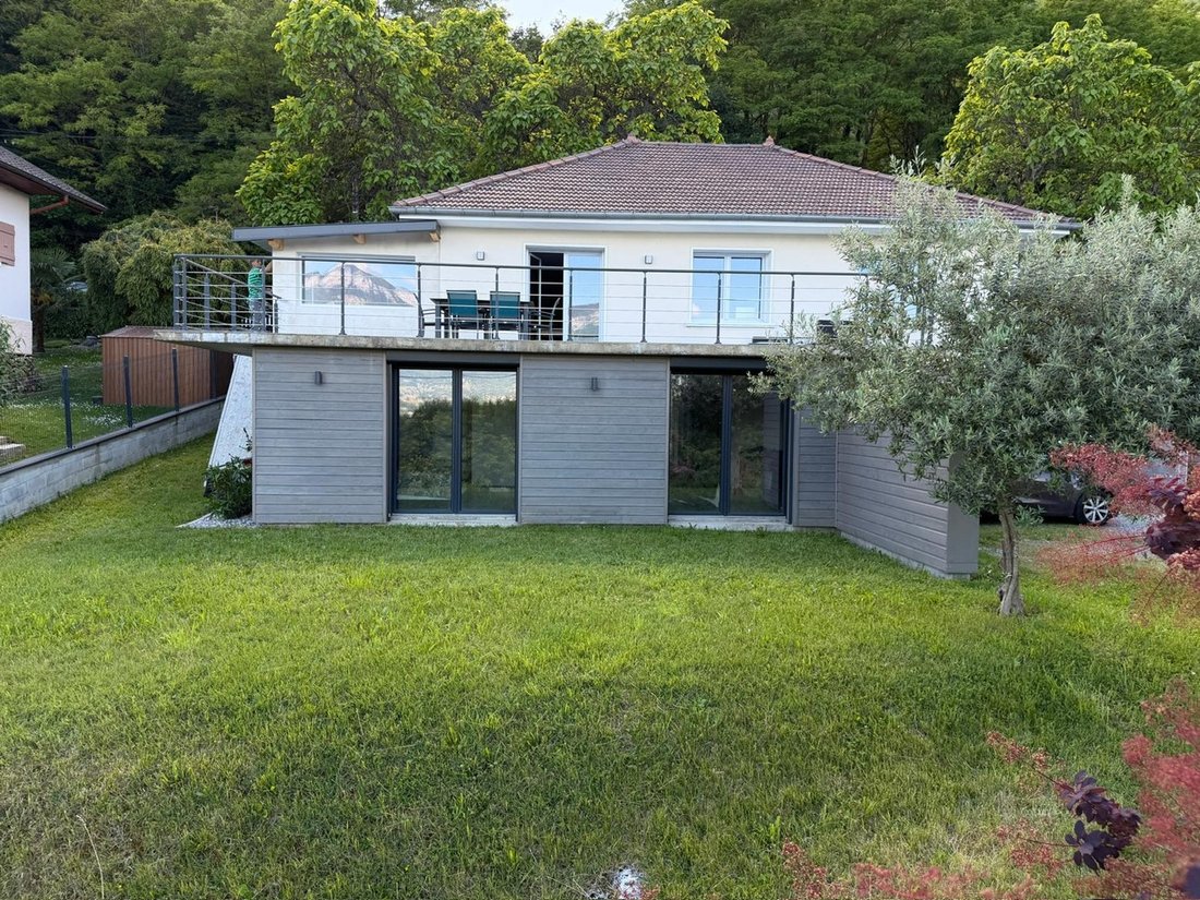House in Le Bourget-du-Lac, Auvergne-Rhône-Alpes, France 1 - 18160517