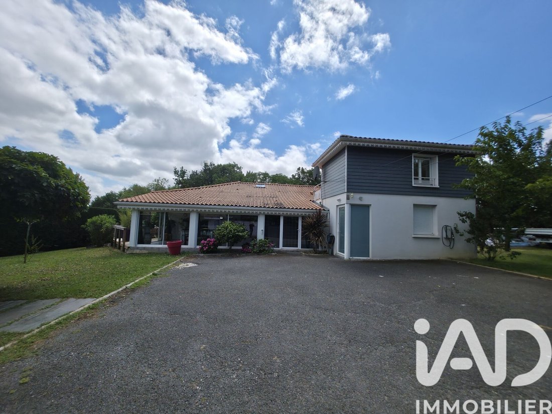 House in Sud, Carbon-Blanc, France 3 - 18167694