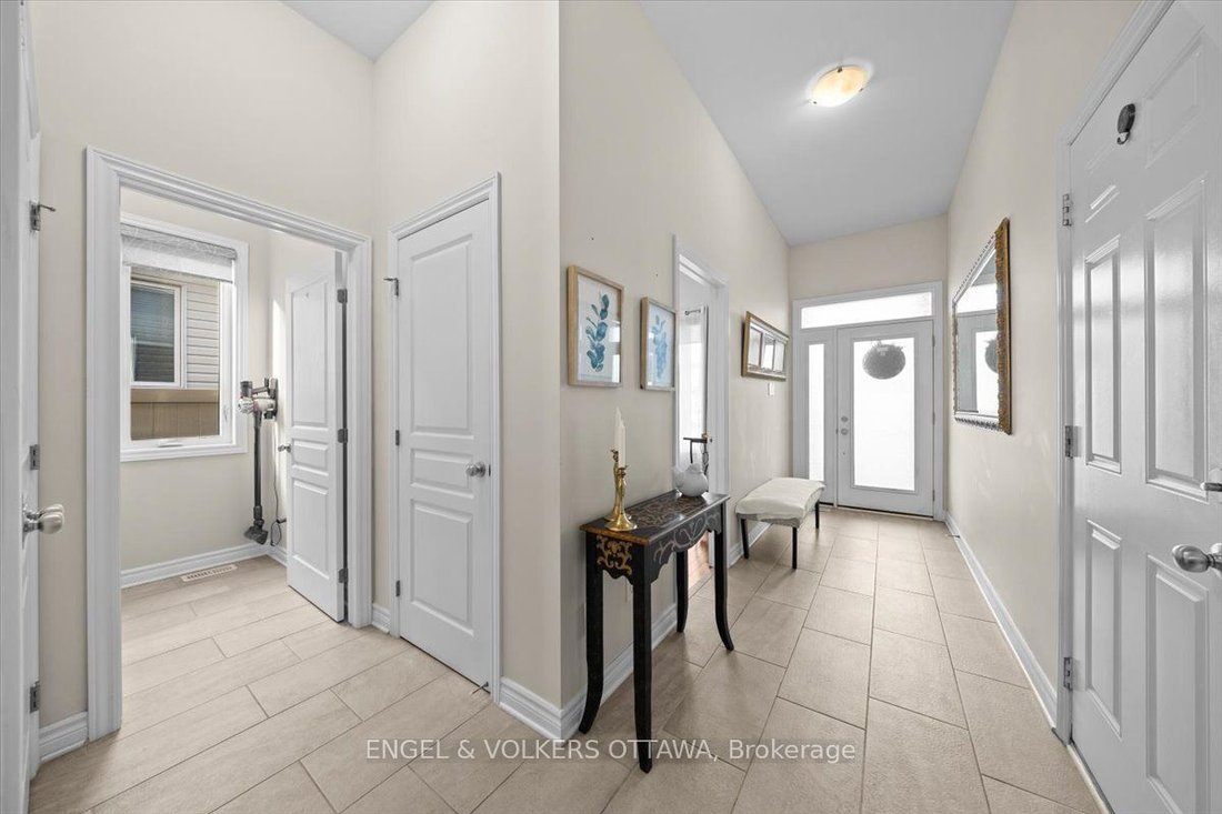 House in Embrun, Ontario, Canada 3 - 18171169