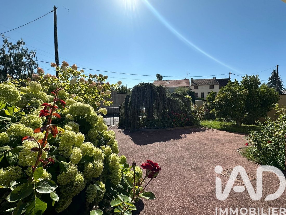 House in Rambouillet, Ile-de-France, France 2 - 18166588