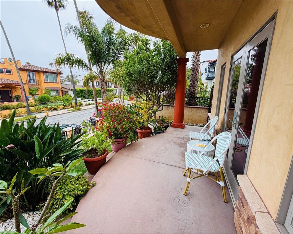 House in Signal Hill, California, United States 5 - 18154914