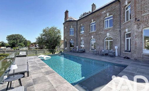 House in Picquigny, Hauts-de-France, France 1
