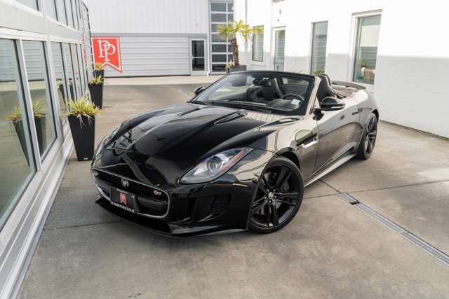 Cabriolet in Bellevue, WA, United States 3 - 18163843