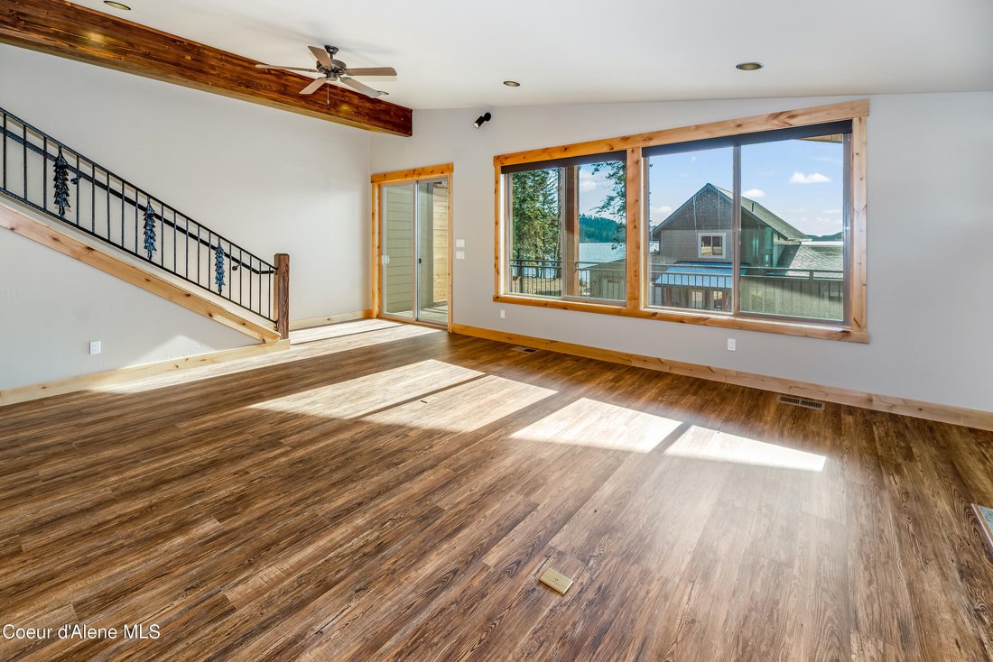 Condo in Nordman, Idaho, United States 3 - 18158971