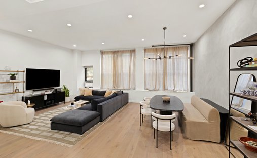 House in New York, New York, United States 1