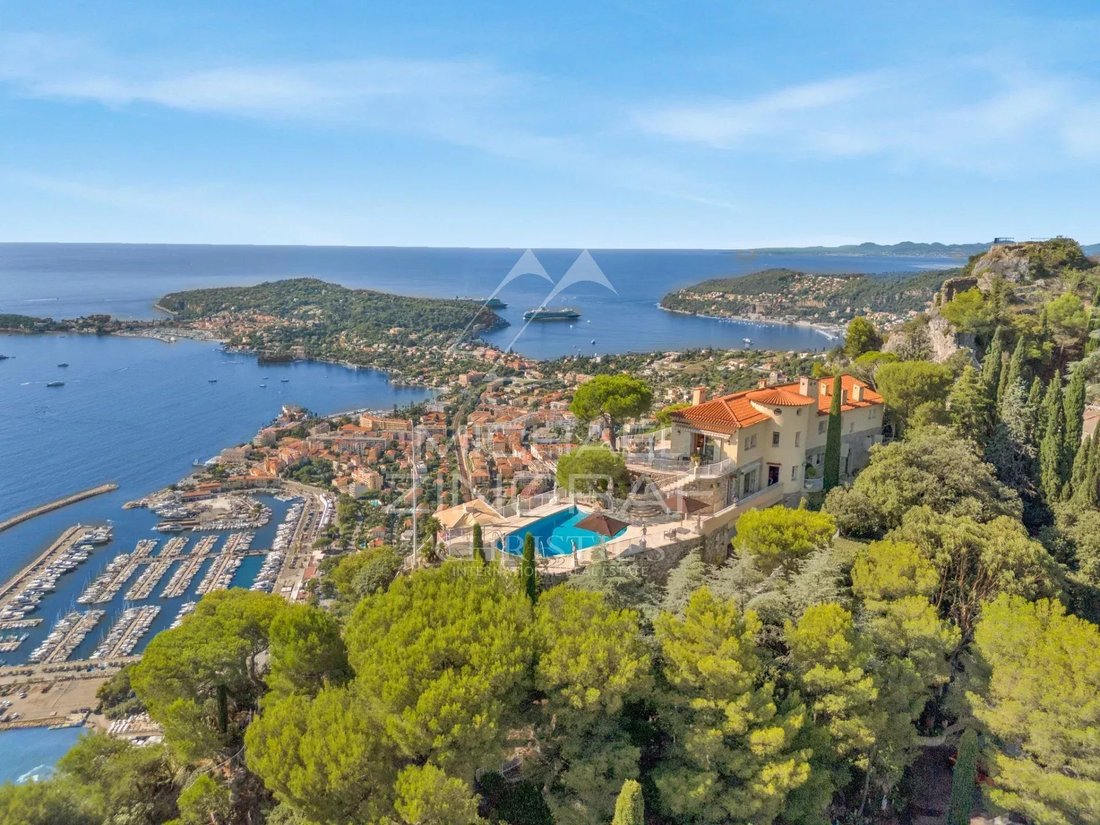 Estate in Col de Villefranche, Villefranche-sur-Mer, France 1 - 14743834