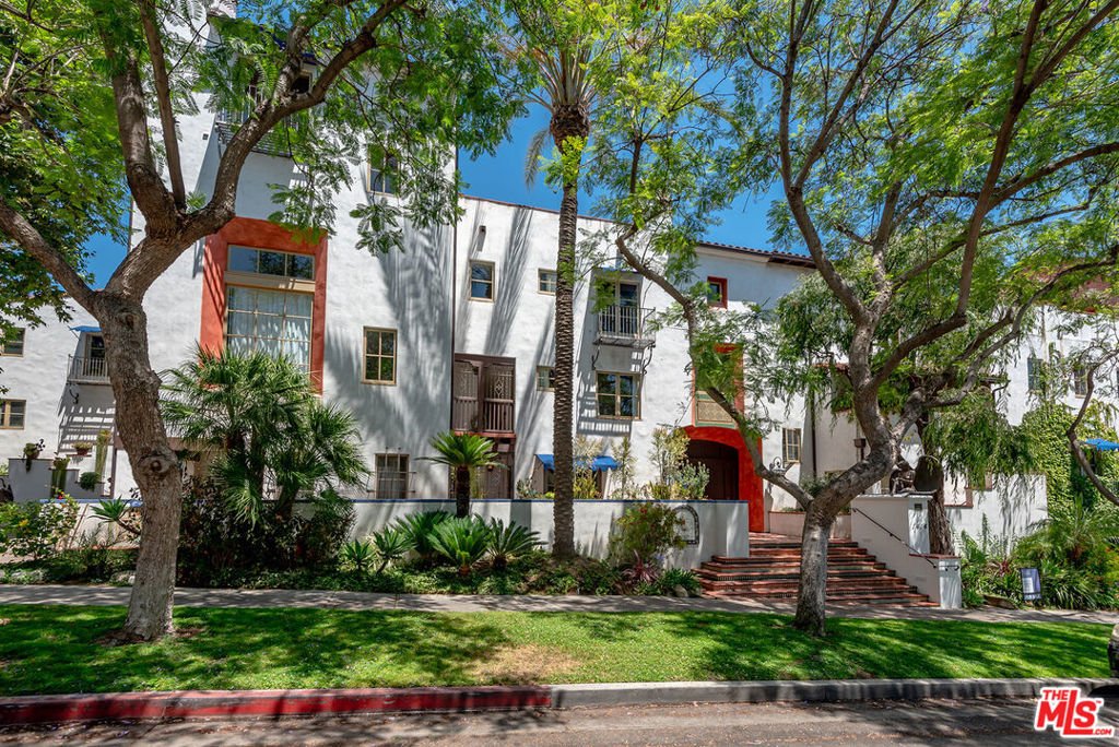 Condo in Los Angeles, California, United States 1 - 18159523
