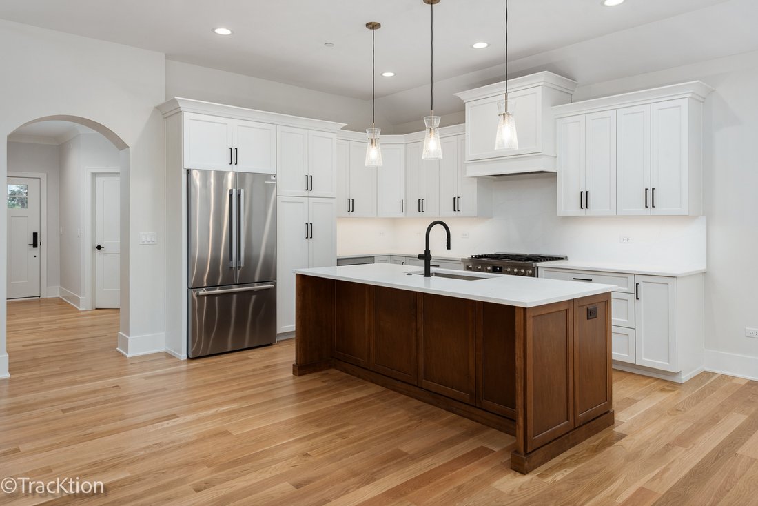 House in Willowbrook, Illinois, United States 4 - 17411558