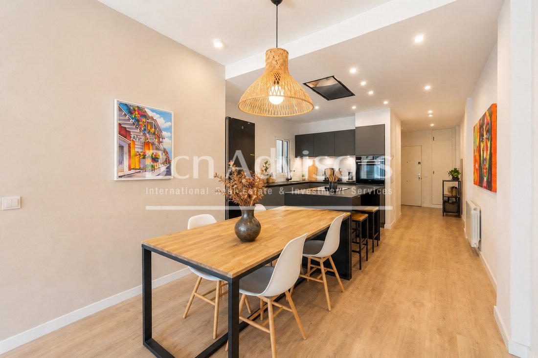 Appartamento a Eixample, Barcellona, Spagna 5 - 18160743