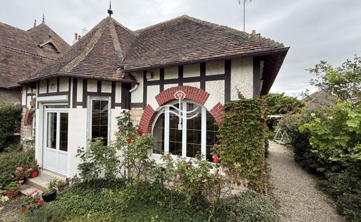 House in Port, Ouistreham, France 1