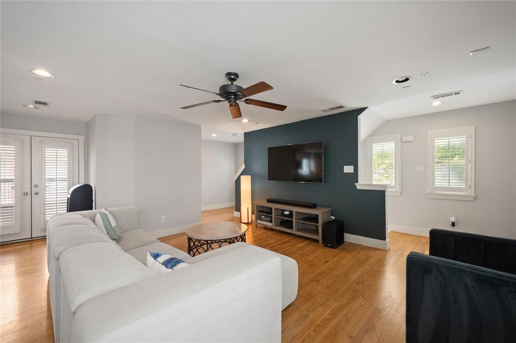 Condo in Dallas, Texas, United States 2 - 18159137