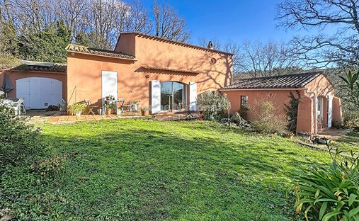 Villa in Saint-Cézaire-sur-Siagne, Provence-Alpes-Côte d'Azur, France 1