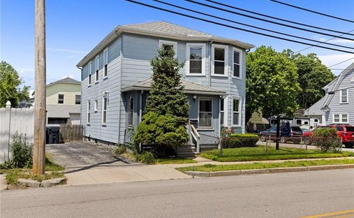 Apartment in Warwick, Rhode Island, United States 1