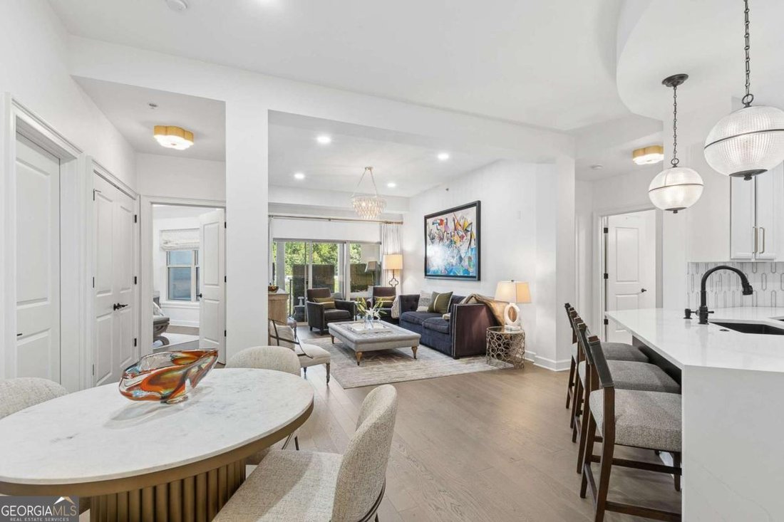Condo in Atlanta, Georgia, United States 5 - 18160251
