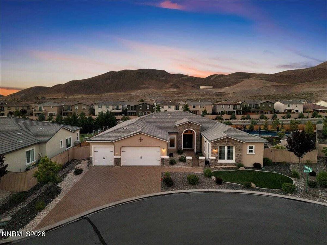 House in Reno, Nevada, United States 3 - 18161743