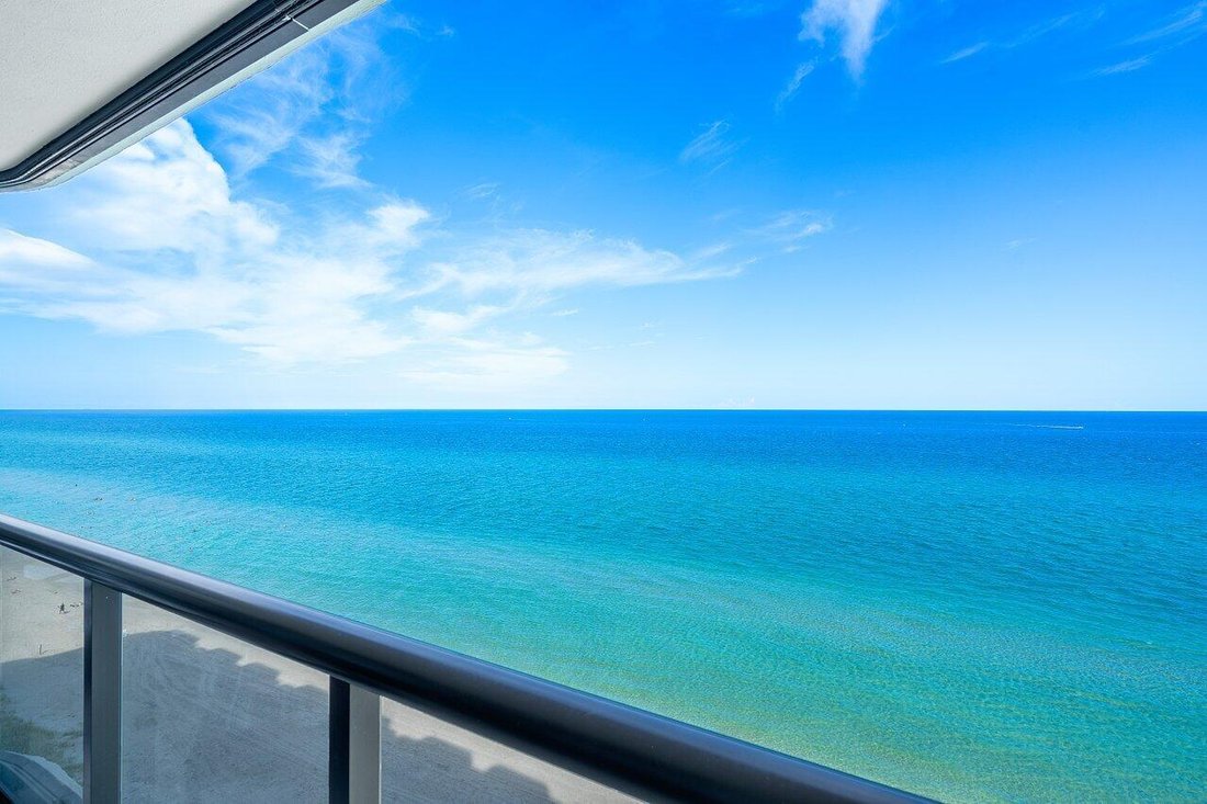 House in Boca Raton, Florida, United States 3 - 18162157