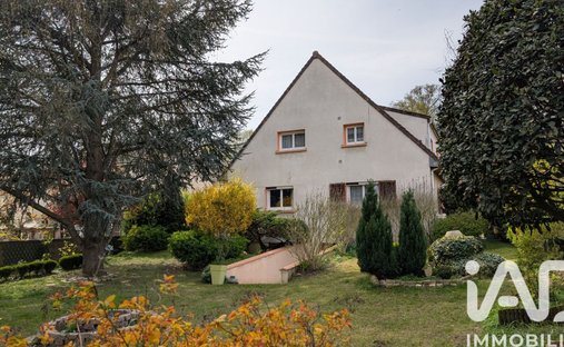 House in Osny, Ile-de-France, France 1