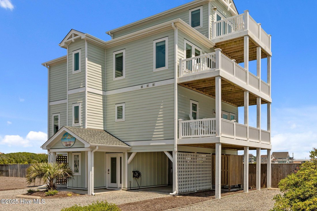 House in North Topsail Beach, North Carolina, United States 4 - 18158850