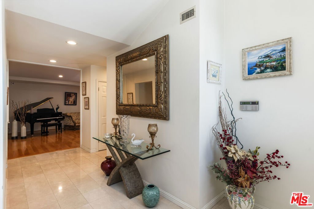 House in Los Angeles, California, United States 5 - 18162906