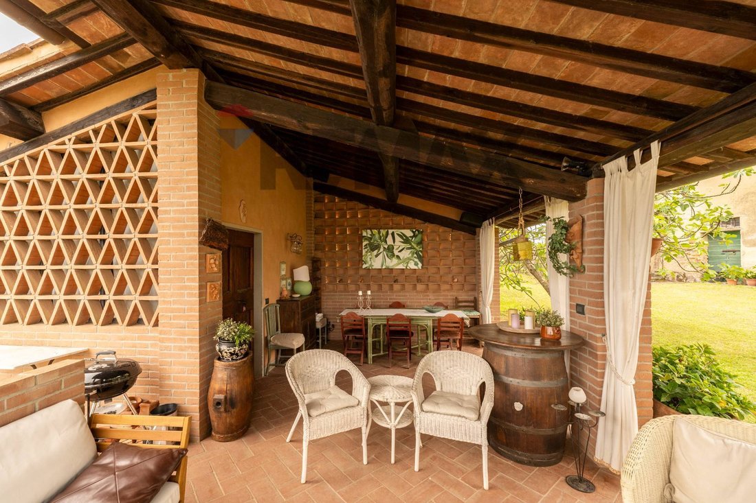 Country House in Crespina, Tuscany, Italy 2 - 18161484