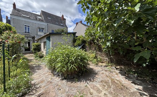 House in Hauts de Saint Aubin, Angers, France 1