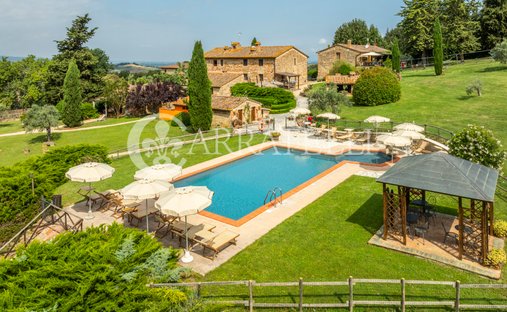 Country House in Volterra, Tuscany, Italy 1