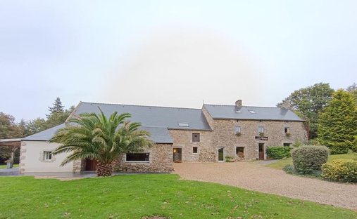 Villa in Ouest Péri-Centre Ville, Vannes, France 1