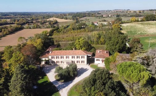 Estate in Vic-Fezensac, Occitania, France 1