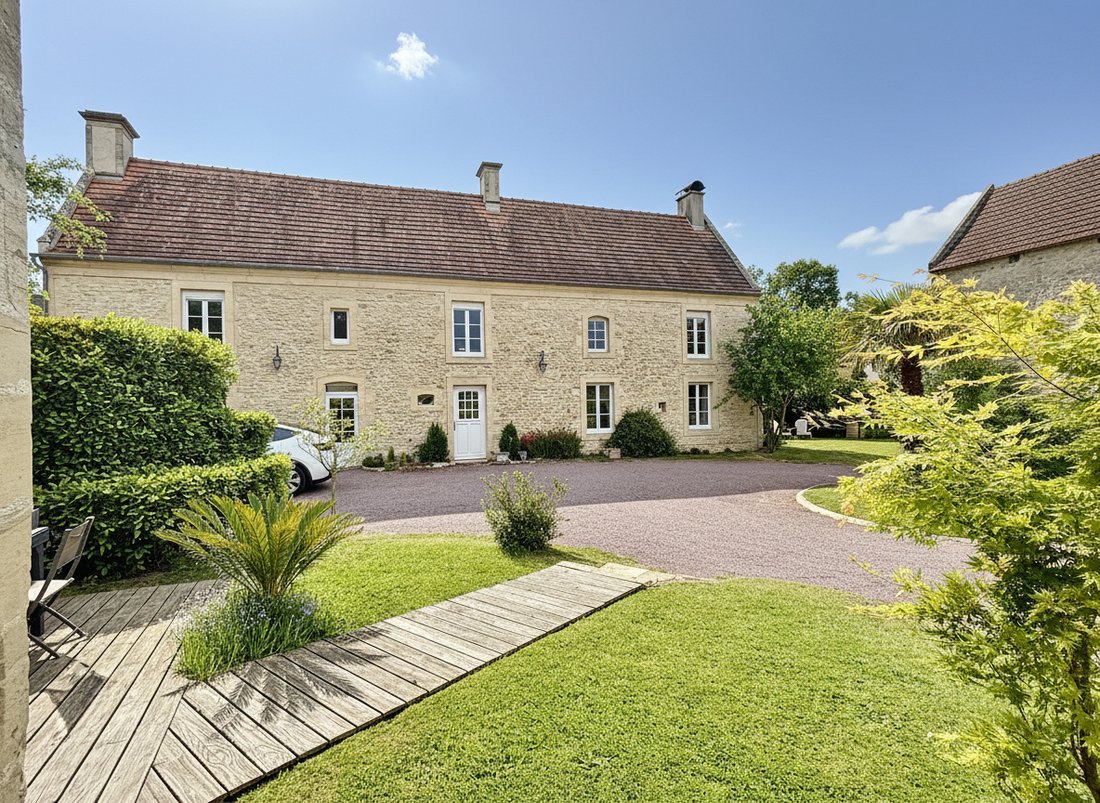 Villa in Bayeux, Normandy, France 1 - 18156982