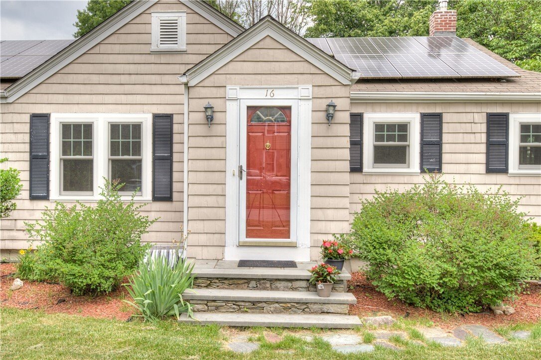 House in Barrington, Rhode Island, United States 2 - 18162346
