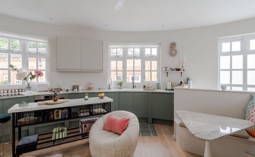 House in Kew, Richmond Upon Thames, England 1
