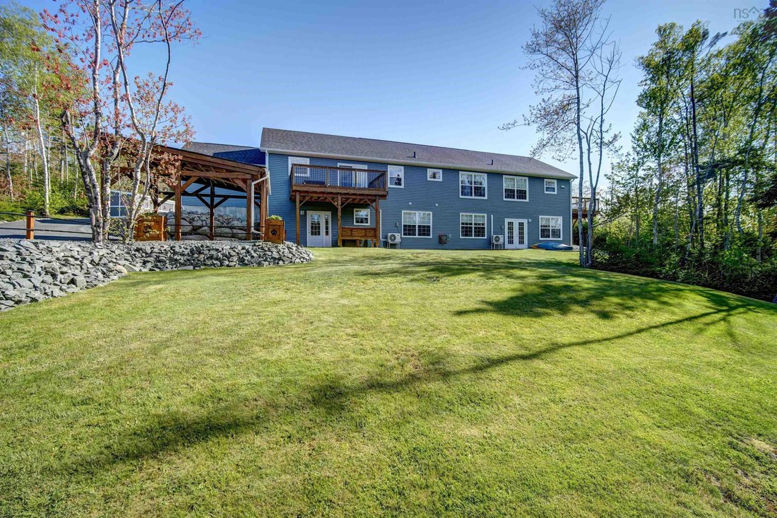 House in Whites Lake, Nova Scotia, Canada 3 - 18095876