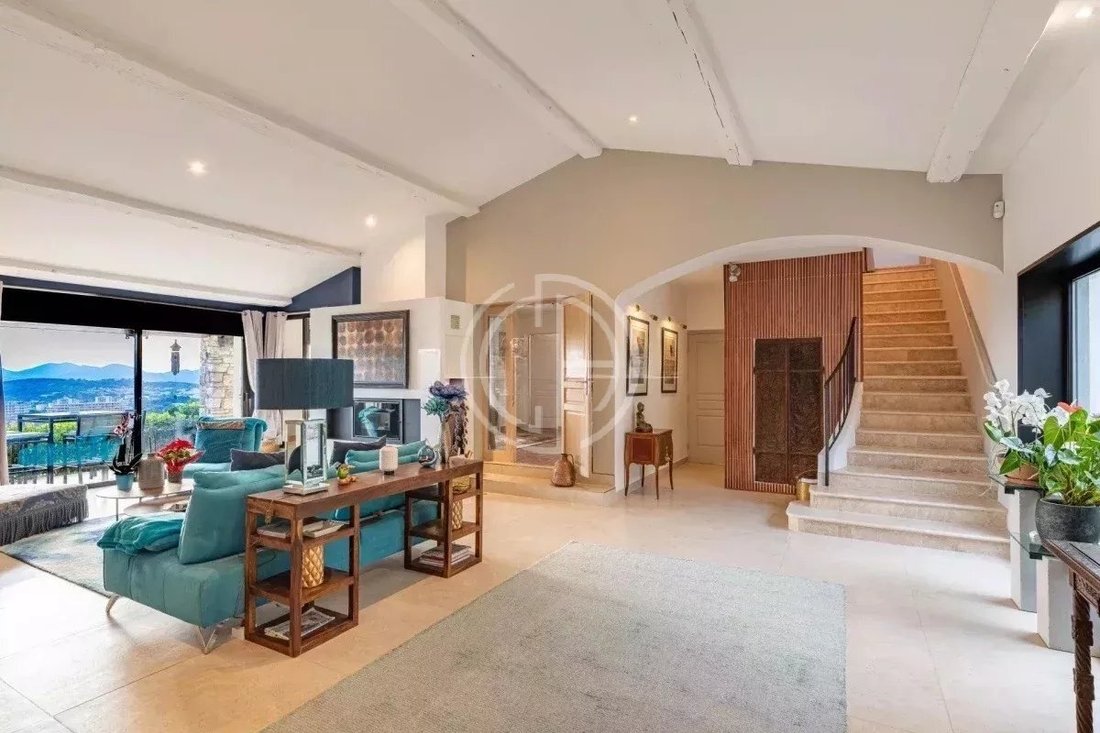 Villa in Mougins, Provence-Alpes-Côte d'Azur, France 5 - 17539626