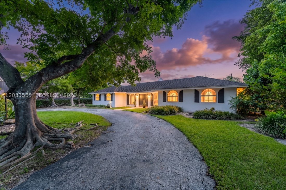 House in Miami, Florida, United States 1 - 18132931