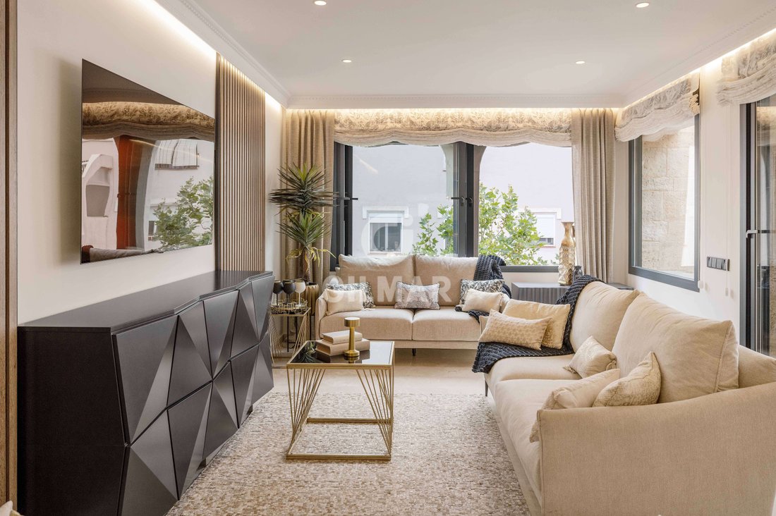Penthouse in Marbella, Andalusia, Spain 4 - 18165209