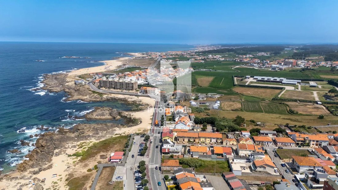Perafita, Lavra e Santa Cruz do Bispo, Porto District, Portugal 1 - 18162393
