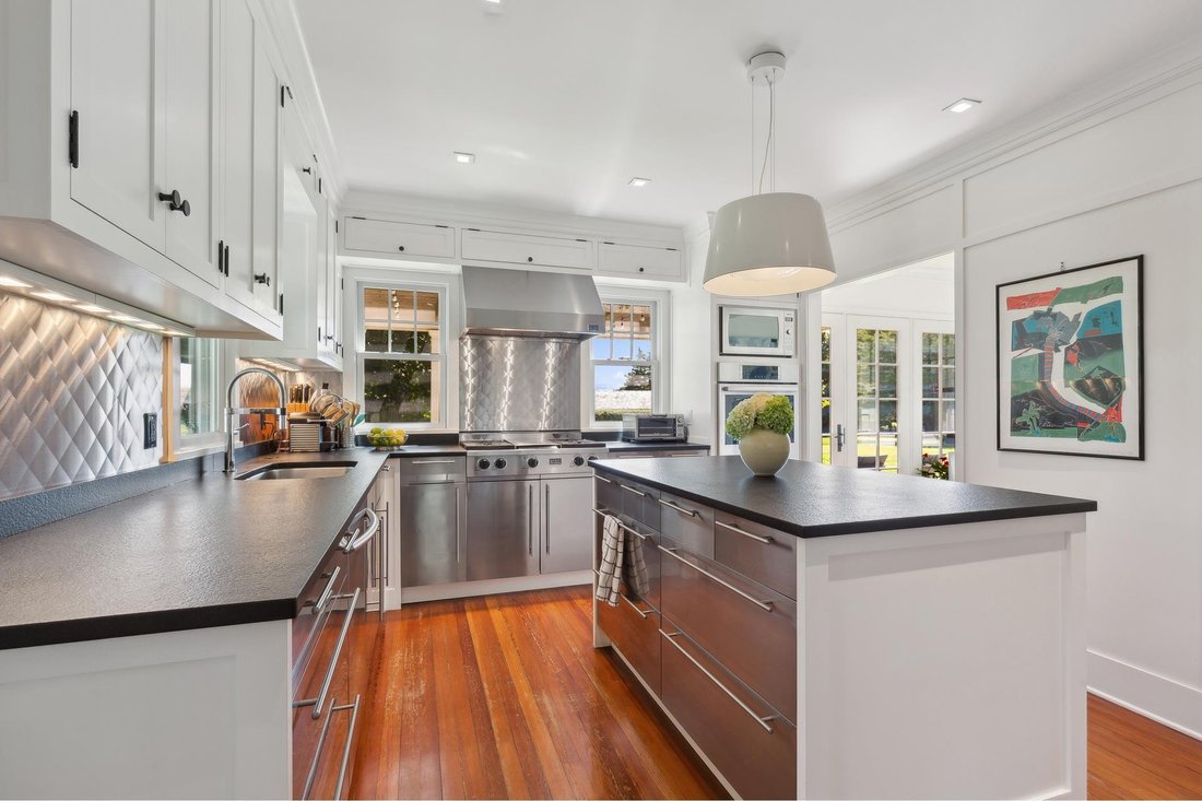 Bridgehampton, New York, United States 4 - 15878323
