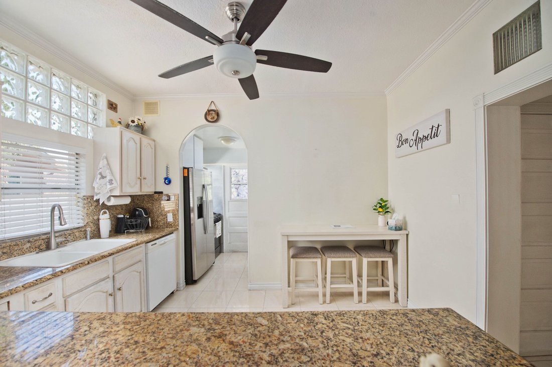 House in Los Angeles, California, United States 5 - 18160846